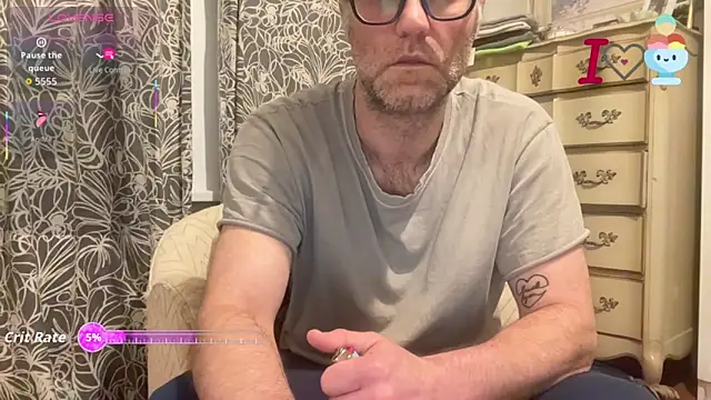 Snapshot of wolverinedream chatting on January 8, 2026, 6:37 am wolverinedream online show from January 8, 2026, 6:37 am