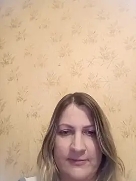 Stephania77727 online show from January 5, 2026, 9:07 pm