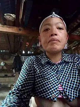 Snapshot of Agnes-baby chatting on January 15, 2026, 2:16 am Agnes-baby online show from January 15, 2026, 2:16 am