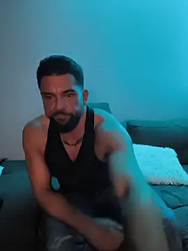 Angelo 33 online show from January 15, 2026, 5:49 pm