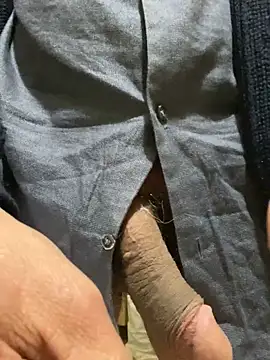 Snapshot of gigetto876 chatting on March 1, 2026, 11:45 am gigetto876 online show from March 1, 2026, 11:45 am