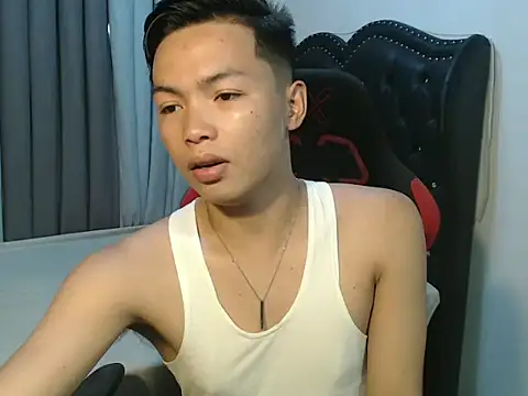 asian maxx online show from January 6, 2026, 1:53 am