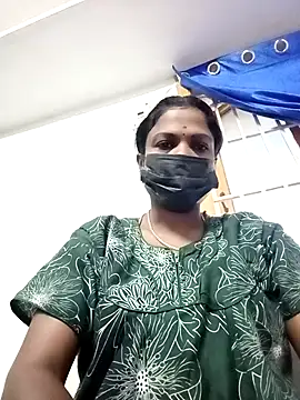 Snapshot of Tamil_Maha69 chatting on May 9, 2026, 12:38 am Tamil Maha69 online show from May 9, 2026, 12:38 am