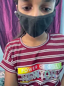 HotxAnamika online show from February 10, 2026, 9:57 am