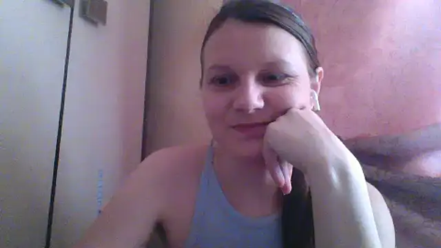 Snapshot of Fenariva chatting on March 4, 2026, 7:47 am Fenariva online show from March 4, 2026, 7:47 am