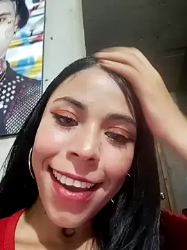 Roxxate online show from April 2, 2026, 11:02 pm