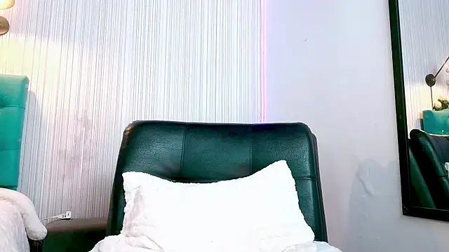 Anastasia firee online show from January 13, 2026, 6:46 pm