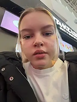 Snapshot of AshleyMur chatting on January 13, 2026, 3:34 am AshleyMur online show from January 13, 2026, 3:34 am