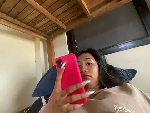 Snapshot of Mira_Janee chatting on January 14, 2026, 7:14 am Mira Janee online show from January 14, 2026, 7:14 am