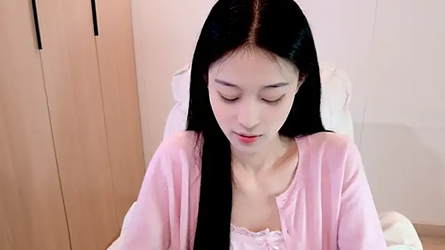 Snapshot of iiiiiiiiiu chatting on February 5, 2026, 7:24 am iiiiiiiiiu online show from February 5, 2026, 7:24 am