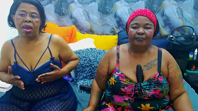 SEXY MATURExx online show from June 1, 2026, 5:14 pm