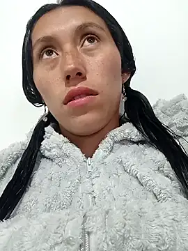 miah-hot online show from January 7, 2026, 12:40 pm