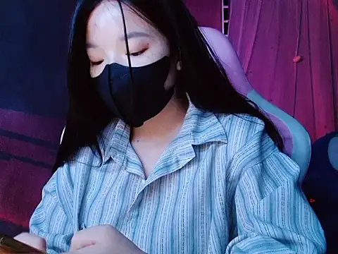 -Tamy- online show from February 27, 2026, 3:34 pm