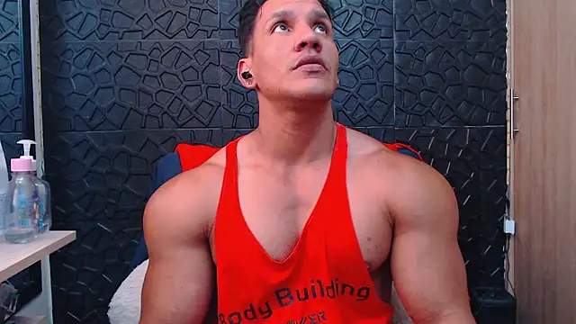 Snapshot of viktor_herrera chatting on January 10, 2026, 3:47 pm viktor herrera online show from January 10, 2026, 3:47 pm