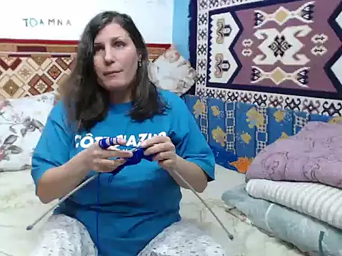 Snapshot of Adelinemilf chatting on January 14, 2026, 10:54 am Adelinemilf online show from January 14, 2026, 10:54 am