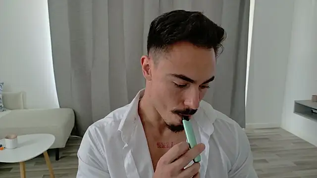 Master Lukas online show from May 7, 2026, 12:10 pm