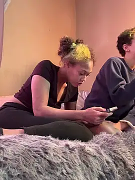 Snapshot of jojosbizarrelyf chatting on January 13, 2026, 6:24 pm jojosbizarrelyf online show from January 13, 2026, 6:24 pm