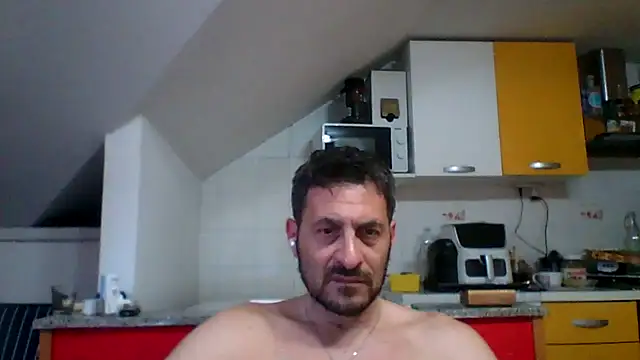 colosone online show from April 18, 2026, 5:06 pm