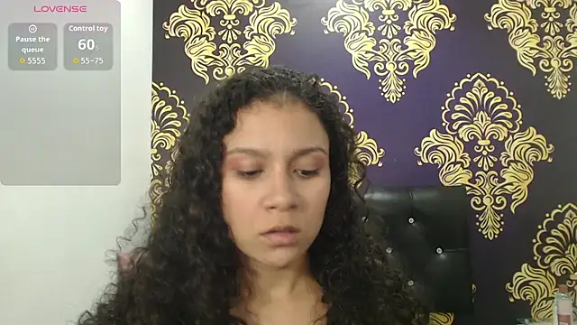 Snapshot of Little18Doll chatting on April 11, 2026, 3:11 am Little18Doll online show from April 11, 2026, 3:11 am