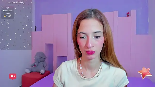 emilywilliis online show from March 3, 2026, 12:44 pm