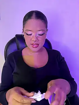 Snapshot of Antonella_03s chatting on January 11, 2026, 8:47 pm Antonella 03s online show from January 11, 2026, 8:47 pm