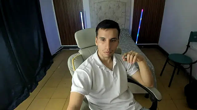 Snapshot of junior_caicer chatting on January 13, 2026, 1:55 am junior caicer online show from January 13, 2026, 1:55 am