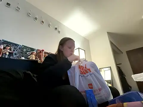 prettygirltracy 12 online show from January 7, 2026, 10:56 pm