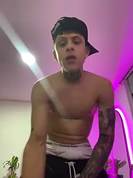 twinks boys xxxx online show from March 13, 2026, 4:30 am