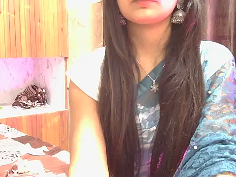 sweet riyaaa online show from February 14, 2026, 7:05 am