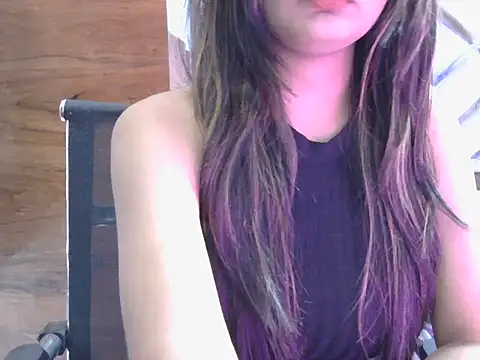 Snapshot of sweet_riyaaa chatting on July 6, 2026, 2:19 am sweet riyaaa online show from July 6, 2026, 2:19 am