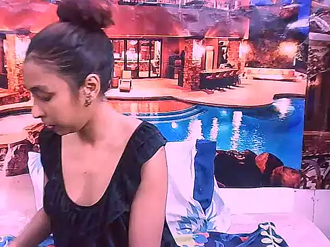 IndianSexyButt online show from April 21, 2026, 5:36 am