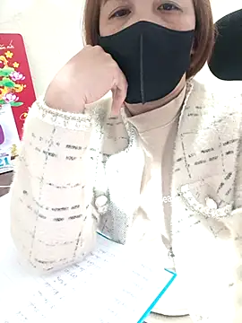 Snapshot of Lyna_sexy24 chatting on January 9, 2026, 11:02 am Lyna sexy24 online show from January 9, 2026, 11:02 am