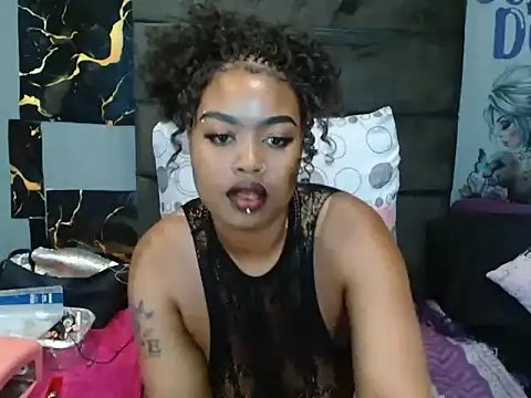 Snapshot of Sexy_Doll_xXx chatting on April 30, 2026, 3:40 pm Sexy Doll xXx online show from April 30, 2026, 3:40 pm