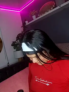 adhara-walk online show from January 15, 2026, 2:10 pm