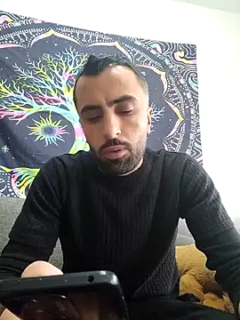 Snapshot of Moh_197 chatting on February 3, 2026, 11:48 am Moh 197 online show from February 3, 2026, 11:48 am