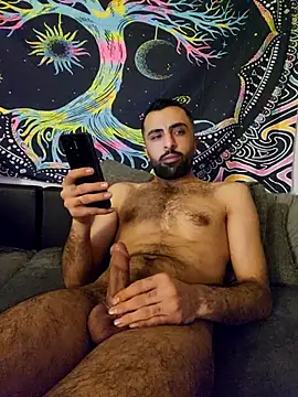 Snapshot of Moh_197 chatting on February 5, 2026, 9:30 pm Moh 197 online show from February 5, 2026, 9:30 pm