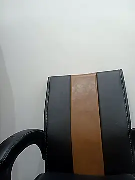 Snapshot of piryasharma005 chatting on January 6, 2026, 4:54 pm piryasharma005 online show from January 6, 2026, 4:54 pm