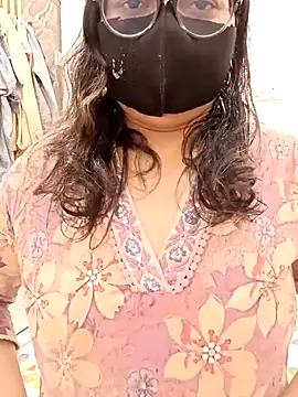 Snapshot of piryasharma005 chatting on January 11, 2026, 11:37 am piryasharma005 online show from January 11, 2026, 11:37 am