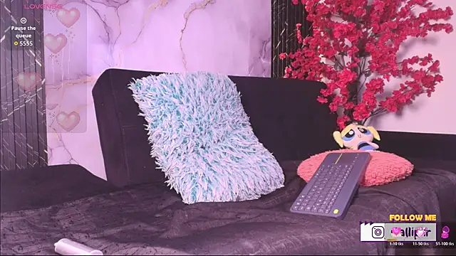 Allison Parker1  online show from May 25, 2026, 12:11 pm