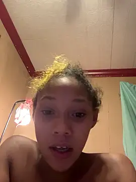 Snapshot of Tamiii420 chatting on January 13, 2026, 1:55 am Tamiii420 online show from January 13, 2026, 1:55 am