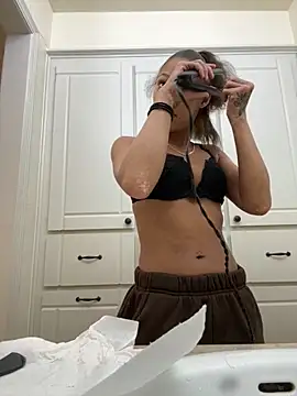 Tamiii420 online show from March 14, 2026, 4:01 pm