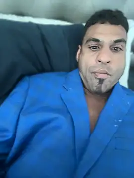 ZF-Athlete online show from June 7, 2026, 2:43 pm