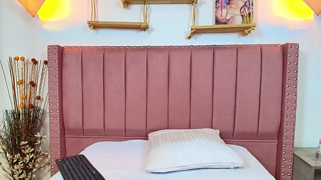 rayito petal online show from January 8, 2026, 2:08 pm