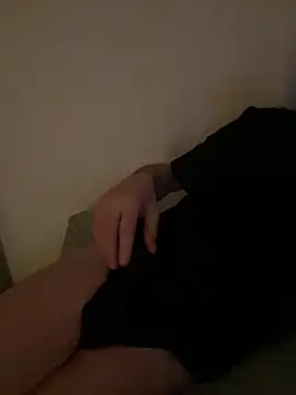 Snapshot of dombig chatting on January 6, 2026, 8:12 pm dombig online show from January 6, 2026, 8:12 pm