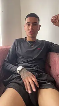 Snapshot of kronos_Rios chatting on January 11, 2026, 6:35 pm kronos Rios online show from January 11, 2026, 6:35 pm