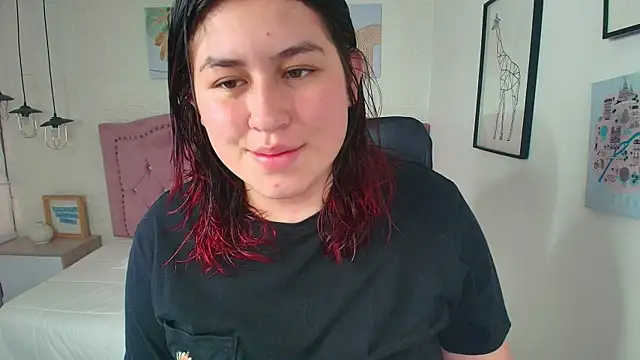 azul veraa online show from January 15, 2026, 12:32 pm