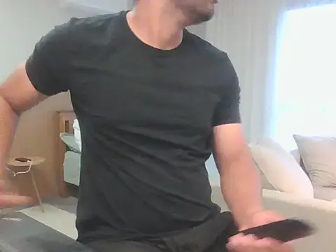 ishowumybest online show from January 10, 2026, 10:39 am