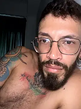 Snapshot of Simon_Rz chatting on January 11, 2026, 12:43 pm Simon Rz online show from January 11, 2026, 12:43 pm