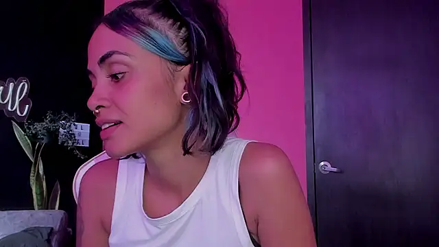 azula lillet online show from February 8, 2026, 5:49 pm