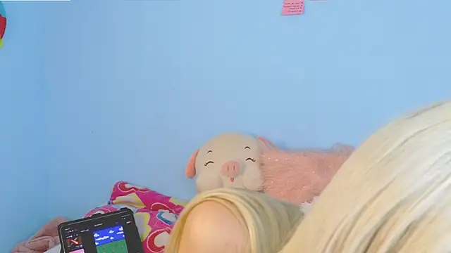 Sabrinabiyers online show from February 4, 2026, 6:47 pm